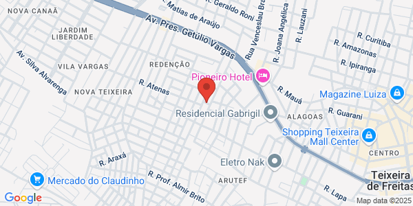 Casa com 2 Quartos e 1 Vaga em Teixeira de Freitas