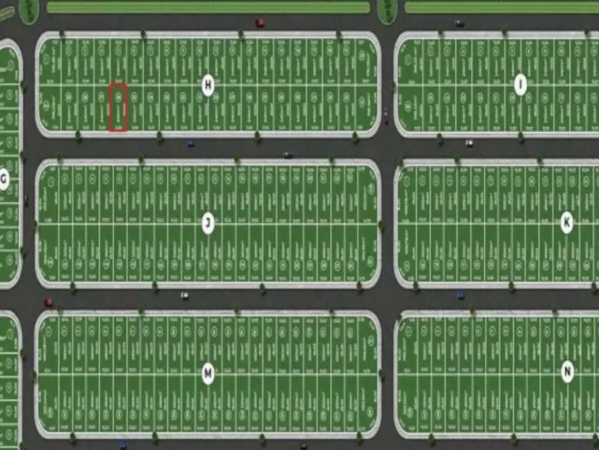 Terreno com 240m² no Jardim Botânico I