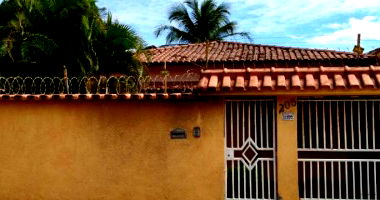 Casa Residencial 3 quartos 2 banheiros 2 vagas, 165m² construída