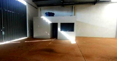 Galpão Comercial com 375m² em Cristalina/GO