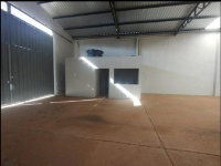 Galpão Comercial com 375m² em Cristalina/GO