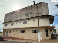 Prédio Comercial com 648,92m², 3 pavimentos e subsolo