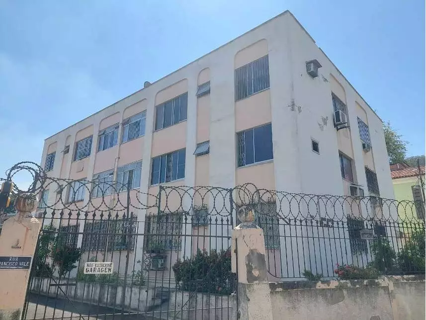 Apartamento em Leilão com 1 Vaga em Rio de Janeiro/RJ