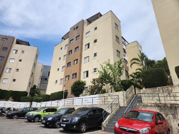 Apartamento com 2 Quartos e 1 Vaga em Cotia