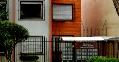 Apartamento com 2 quartos em Porto Alegre