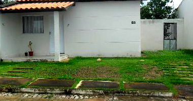 Casa com 2 Quartos e 1 Vaga em Itaberaba