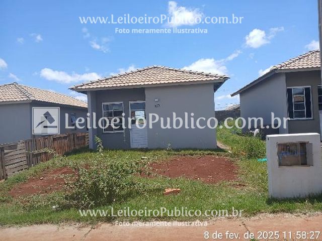 Casa com 2 quartos, 1 banheiro, 1 vaga, 43,85m² construída