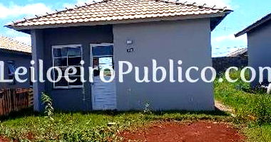 Casa com 2 quartos, 1 banheiro, 1 vaga, 43,85m² construída