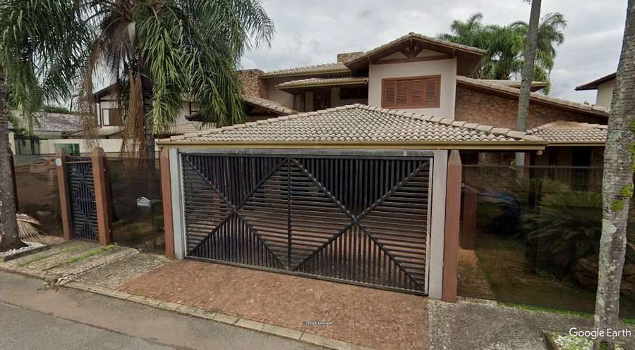 Casa de luxo com 812m² em Brasília/DF - 2 pavimentos e piscina