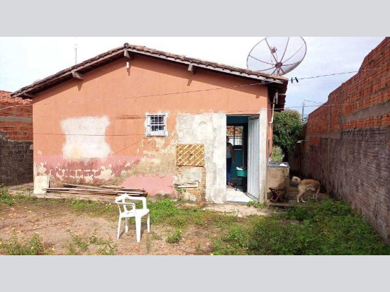Casa Ocupada em Caxias - MA com 250m² de Terreno