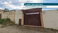 Chácara ocupada com 833 m² construídos