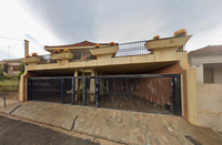 Casa com 596,67 m² - Centro