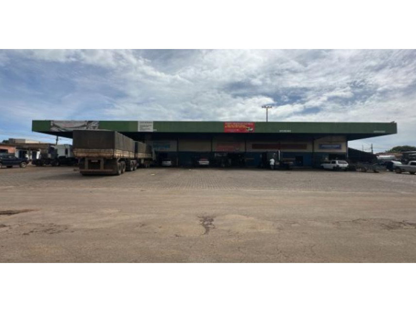 Galpão com 1.310,37 m² construídos