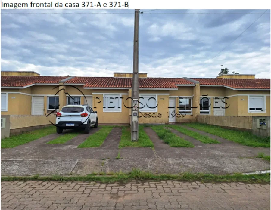 Casa de Alvenaria com 43,48 m² e Terreno de 341 m²