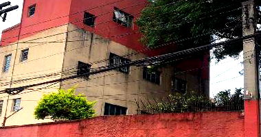 Apartamento com 2 Quartos e Área de Serviço em Osasco