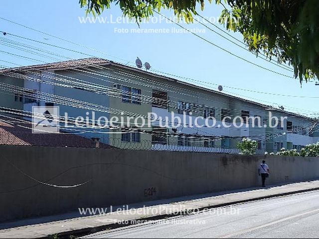 Apartamento 2 quartos, 2 banheiros, 45,42m², 1 vaga, varanda e área de serviço