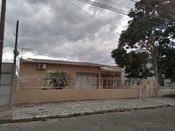 Casa térrea com 3 quartos em Araranguá/SC - 202,97m²