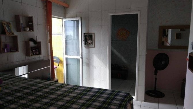 Apartamento com 5 quartos, 4 banheiros e 1 vaga de garagem
