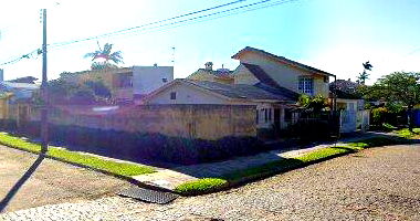 Terreno amplo de 2.334,42m² com acesso à sanga do Jacaré