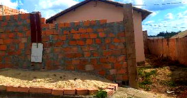 Casa 2 quartos, 1 banheiro, 40,94m² construída, terreno 200m²
