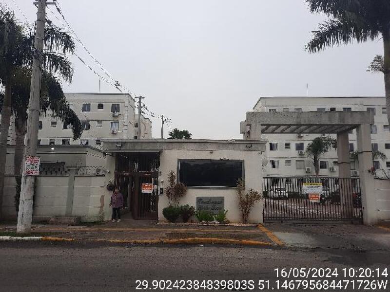 Apartamento com 2 quartos em Canoas/RS