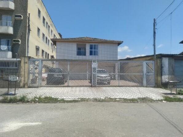 Casa com 2 quartos, 1 banheiro, 76m² área privativa, desocupada