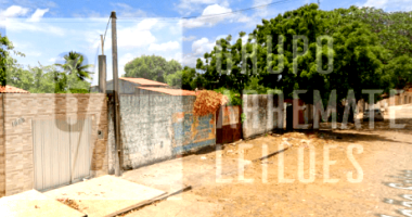 Casa com 132m² em terreno de 456m²