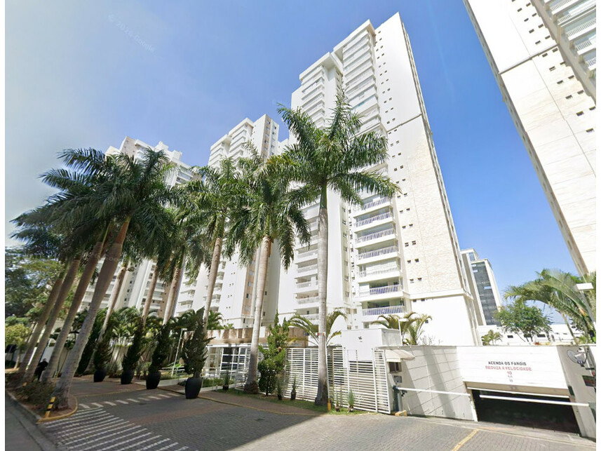 Apartamento com 2 vagas, 125,61m² útil