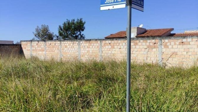Casa com 3 quartos, 3 banheiros e 1 vaga de garagem
