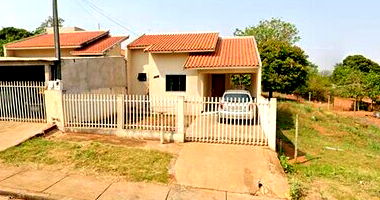 Casa Ocupada no Centro de Mariluz/PR com 63,45m²