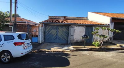 Casa com 1/6 ideal, 1 quarto, 1 banheiro, 59m² construída