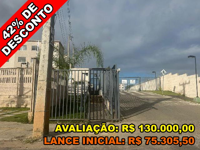 Apartamento 2 quartos, 40.53m², desocupado, com área de serviço e cozinha