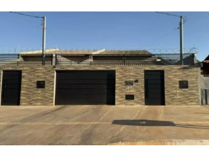 Casa em Leilão com 162m² Construída em Goiânia
