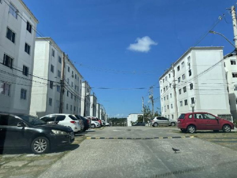 Apartamento com 2 quartos em Salvador