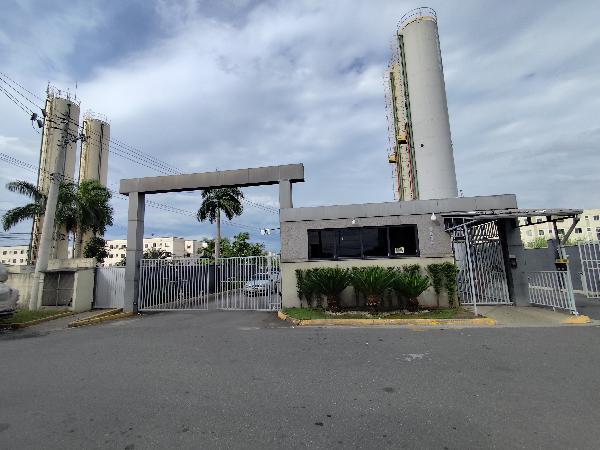 Apartamento 2 quartos, 1 banheiro, 92.57m² total, desocupado