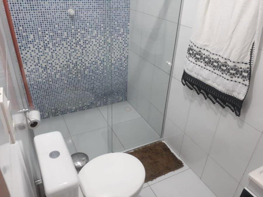 Casa padrão com 1 vaga de garagem, 144 m² construída, ocupada