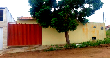 Casa Residencial em Pocinhos (PB) com Rua Projetada 132