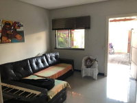 Casa ocupada com 3 quartos e 193,57 m² construídos