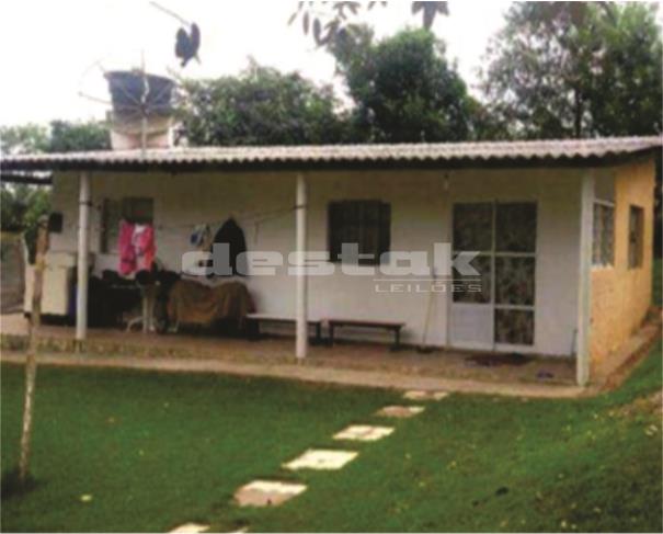 Terreno no Capão Redondo com Casa e Lazer em Sorocaba/SP