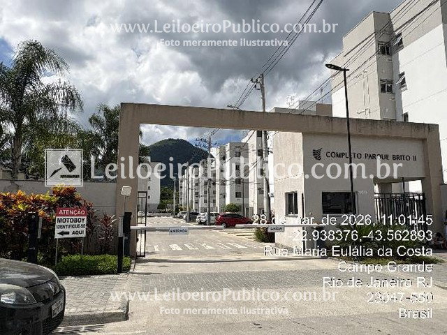Apartamento 2 Quartos com Vaga em Campo Grande