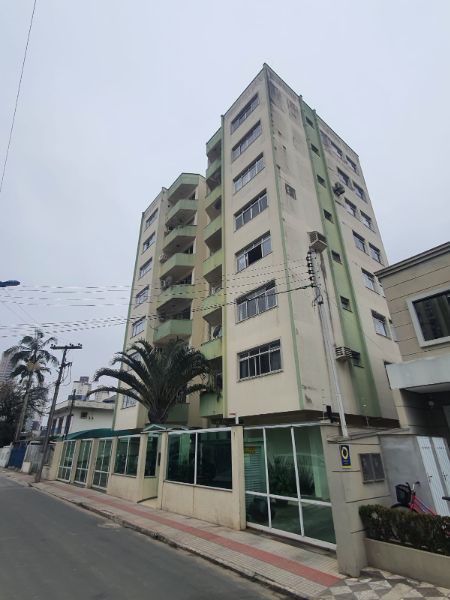 Apartamento Cobertura com 171m² e 1 vaga de garagem