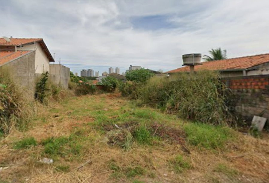 Terreno de 360m² em Anápolis/GO, com infraestrutura urbana