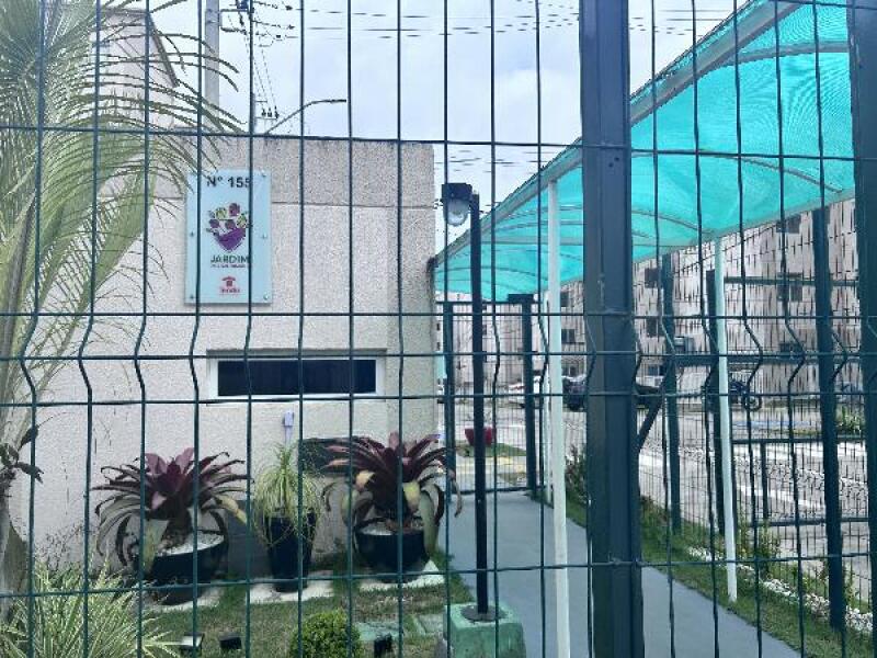 Apartamento com 2 quartos em Salvador