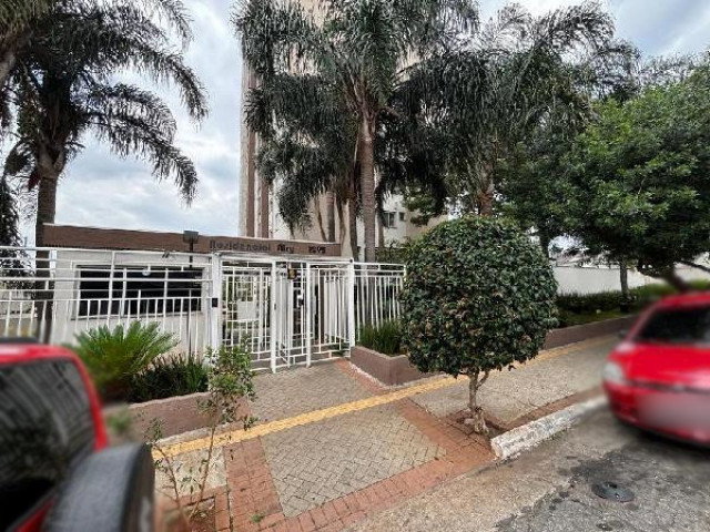 Apartamento com 2 quartos e 1 vaga em São Paulo