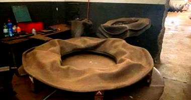 Mesa de montagem desmontada