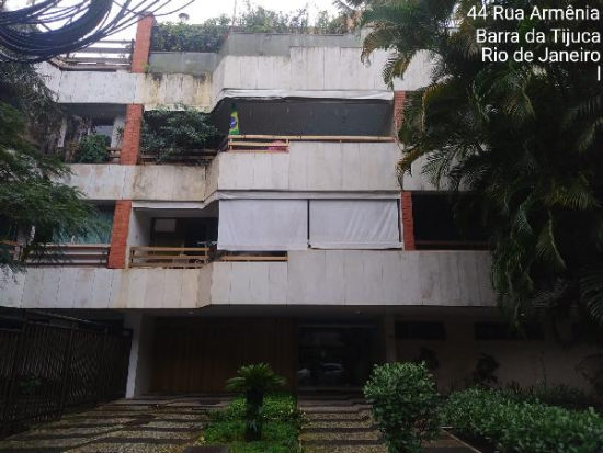 Apartamento com 3 quartos e 167m² na Barra da Tijuca