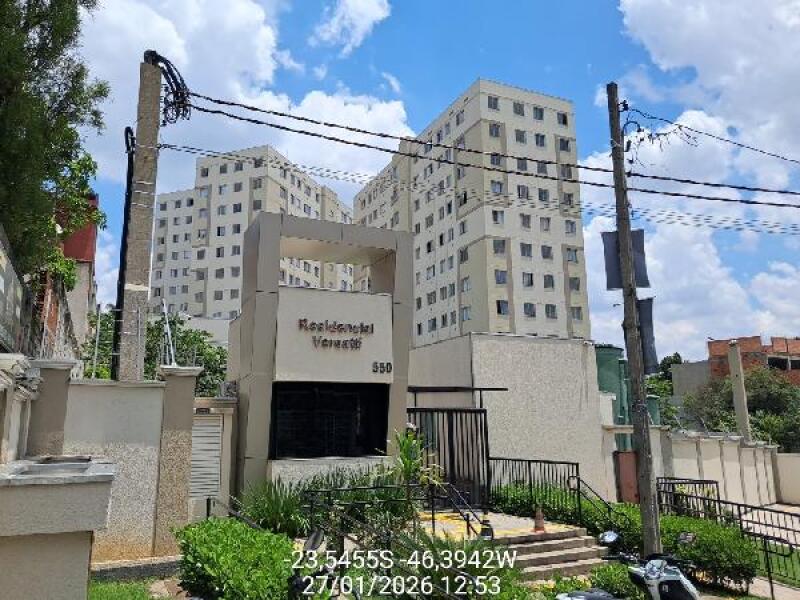 Apartamento com 2 quartos, 1 banheiro e 33,9 m²