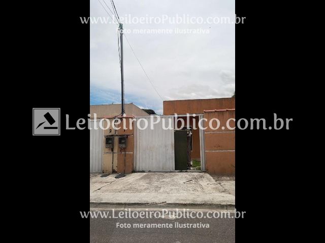 Casa com 2 quartos, 2 banheiros, 2 vagas e 75,81m² construída