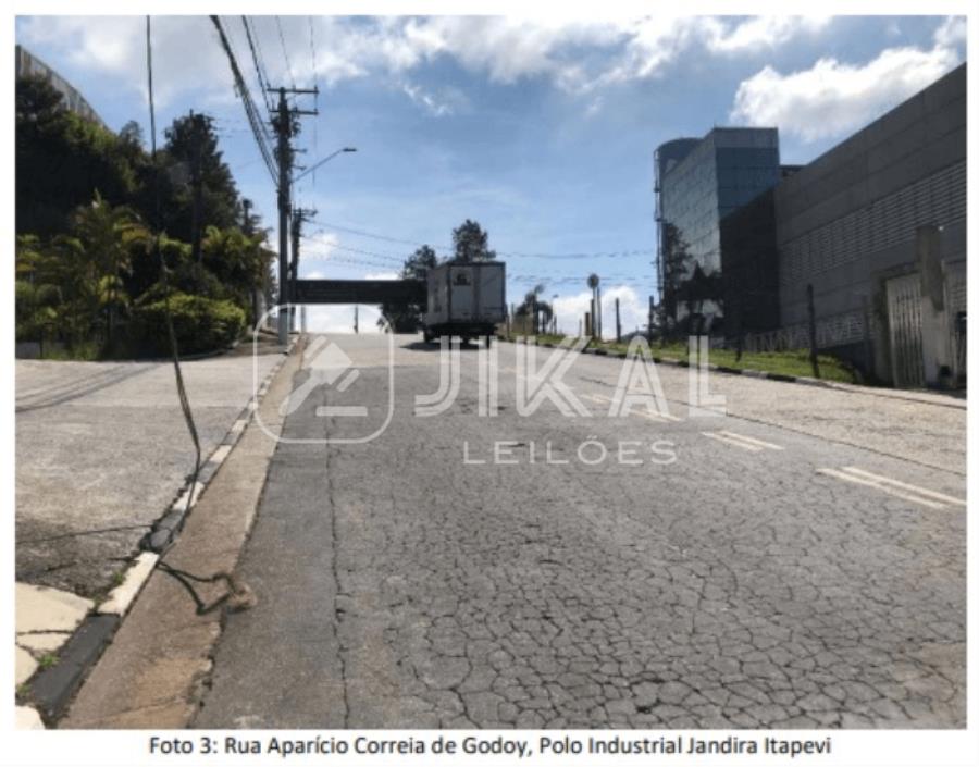 Terreno em Condomínio Industrial com 4.534m²