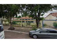 Casa com 326,65m² construída em terreno de 1.437,48m², desocupada